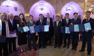 嫦娥五号团队荣获国际宇航科学院的最高团队荣誉