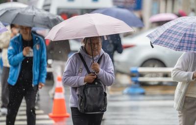 今日十堰降水逐步停止 周末天气宜人，最高温回升至21℃左右