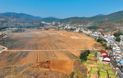 抢抓冬闲建设高标准农田 