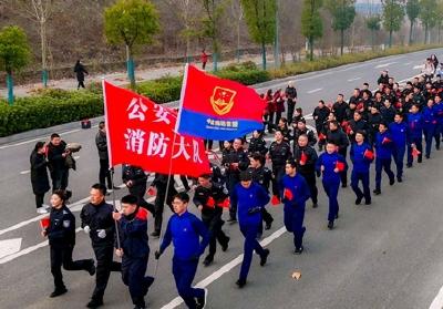 奔跑吧,经开区！十堰经开区举行迎新春长跑活动
