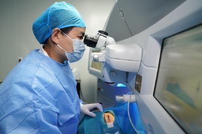 全飞秒近视手术直降7千元，国药东风总医院眼科中心20周年超值优惠活动来啦！
