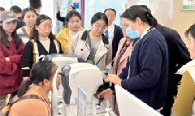 茅箭区2024年基层医生眼科服务能力培训班举办 65家社区基层卫生服务机构现场“取经”