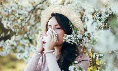 花粉过敏的罪魁祸首是花吗？太和专家：多来源于树和草出现过敏症状应及时诊疗