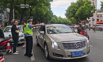 接送学生车辆停车秩序整治行动来了，这些行为将被严查