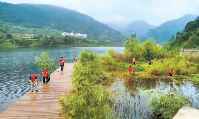 用心用情守护一泓清水 久久为功共绘绿水青山——张湾区牢记殷殷嘱托以高水平保护支撑高质量发展