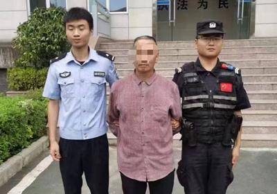 中秋假期首日，十堰巡警抓获两名逃犯