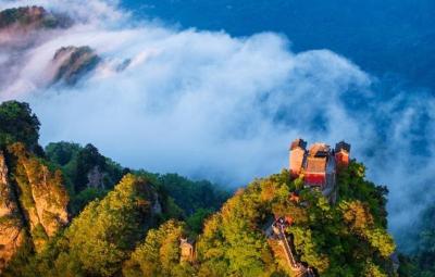 两岸同心 共祈太和 ——写在第四届海峡两岸（湖北）武当文化论坛开幕之际