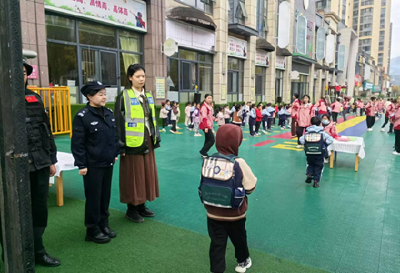 汉江路街道国瑞里社区：守护童年安全 共建和谐家园