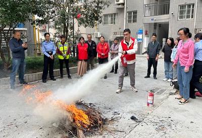 车城路街道：各社区积极开展消防安全教育，提升消防处置能力