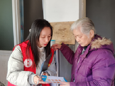 红卫街道动力新村社区：拉紧消防安全弦 共绘老年幸福画卷