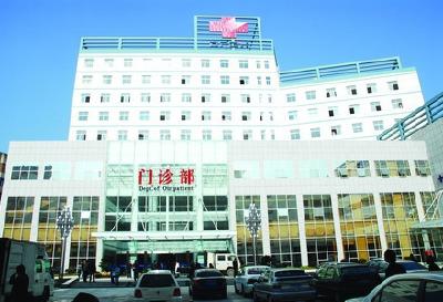国药东风总医院：外聘知名专家助力老年病区域中心建设