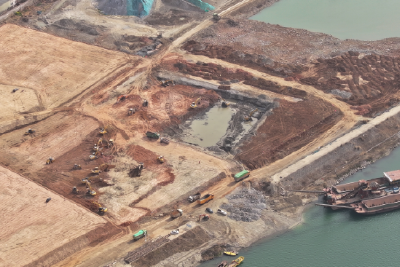 十堰首个“铁水公空”联运基地项目加快建设