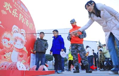 医患同乐庆元宵 温情满院共团圆 国药东风总医院举行2025年元宵游园会