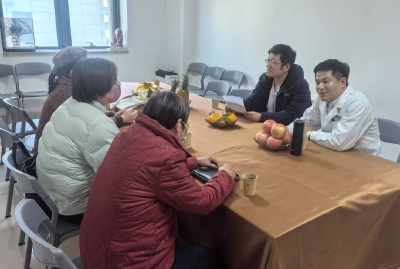 外聘知名专家常态化操刀手术 国药东风总医院让百姓更有“医”靠