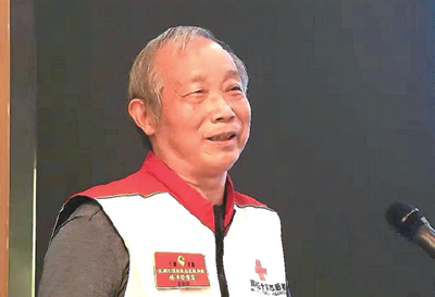 倾心服务无偿献血、造血干细胞捐献者 他为生命接力架起“红色桥梁”