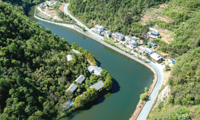 路畅景美乡村兴