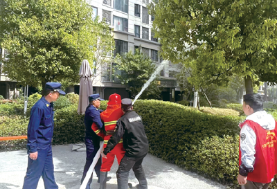 汉江路街道七里垭村：消防进社区 筑牢“防火墙”