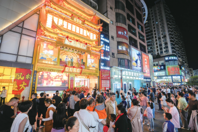 十堰“五一”假期盘点 | 十堰消费市场“热力涌动”  重点商超销售额突破2亿元