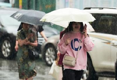十堰今日雨水送清凉 明起太阳回归 气温将回升至30℃以上