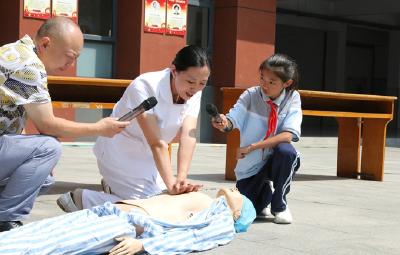 市西苑医院：多部门联动 共筑学生防溺水安全堤坝