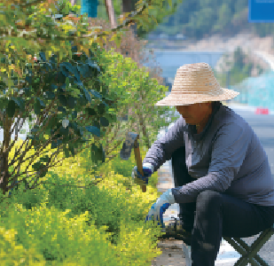 炎炎夏日，别不把中暑当回事 专家提醒：避暑、补水、备药是预防中暑关键