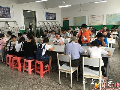 伴着书香过暑假 县图书馆开启阅读新模式