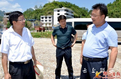 张涛督办上津重点项目建设：只争朝夕 全力推进