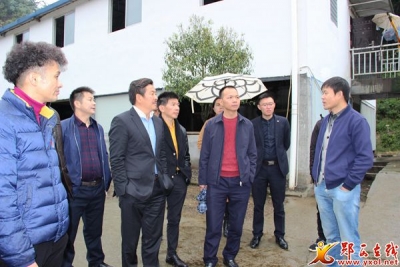 我县与十堰餐饮协会签订马头羊战略合作协议