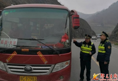 县运管局春节期间打非治违“零容忍”