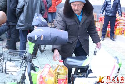 又是一岁春风度 滴滴真情暖人心