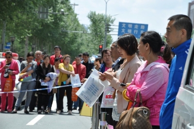 陪女儿高考  郧西警方帮被拘留母亲达成心愿
