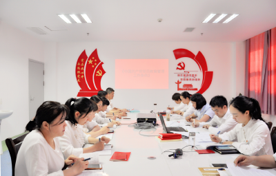 创建标准党员活动室  打造党建工作新阵地