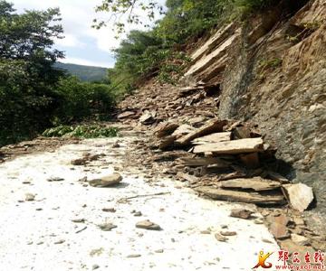 店子镇：突遭区域性强降雨 干群积极全力抗灾自救