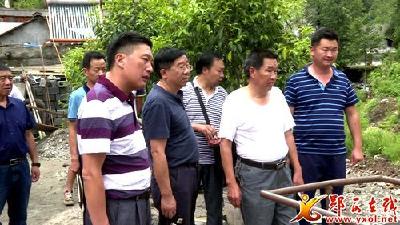 店子镇：强降雨致使受灾严重 干群协力抗灾自救