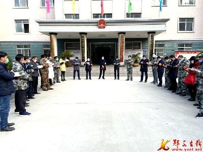 六郎乡：坚持露天“早课” 全力防控疫情