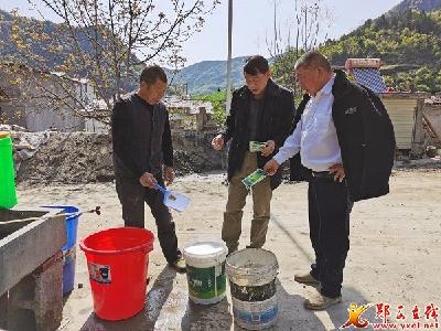 县农业农村局驻罗坡垭工作队积极应对“倒春寒”