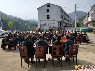 关防乡：多措并举再掀环境卫生整治热潮
