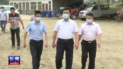 查宏主持召开县长办公会