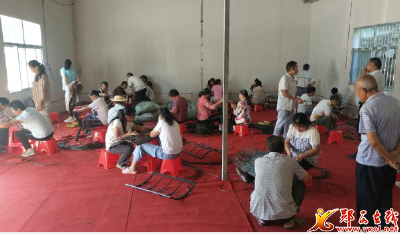 土门镇：坚持党建引领，小藤编做成大产业
