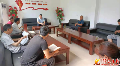 河夹镇开展疫苗接种“整乡清零” 构筑全民免疫屏障