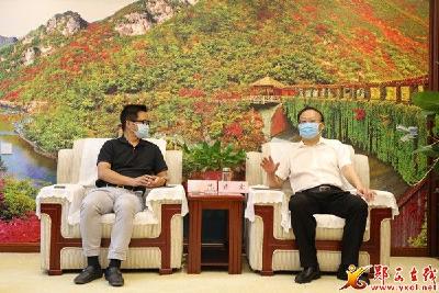 查宏与碧桂园鄂西区域总裁高斌一行座谈