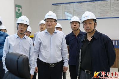 省应急管理厅一级巡视员乔冰督导我县秋汛防御工作