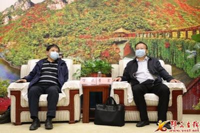 查宏会见中国林业产业联合会重大生态工程分会秘书长万民