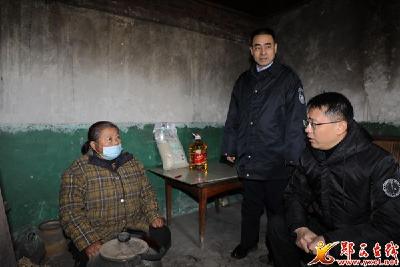 王兵实地督导雨雪天气交通运输、项目施工等安全生产工作