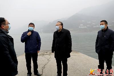 查宏:提升生态环境质量 走好绿色发展之路