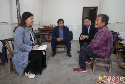 县人民医院：“户户走到”暖民心