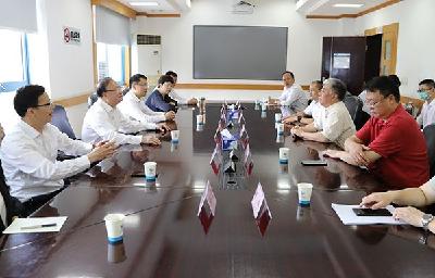 我县党政代表团赴丹江口市汉江集团考察对接工作