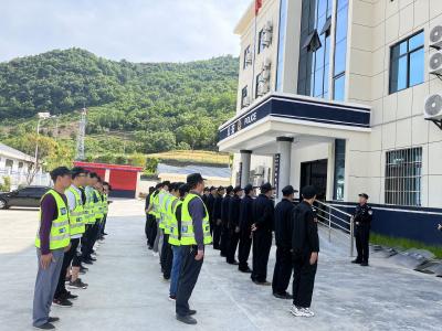 郧西警方强化驻村辅警、平安义警训练  提升实战技能