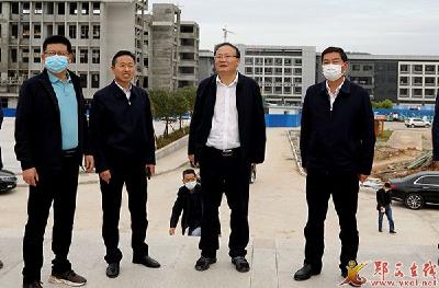 查宏:只争朝夕抓进度 大干快上促发展