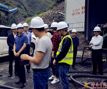 市应急管理局检查我县非煤矿山安全生产工作